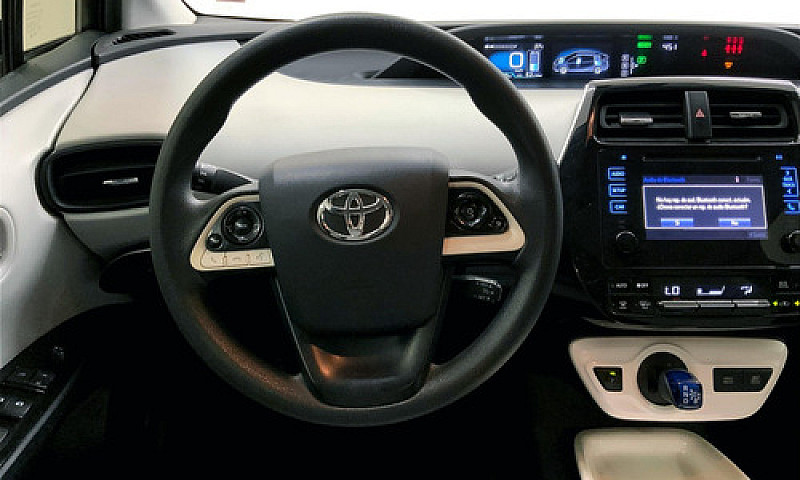 Toyota Prius 2018...