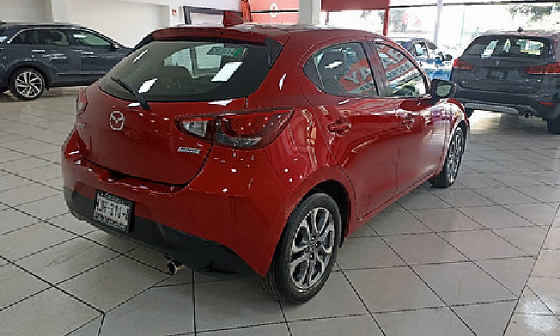 Mazda  Mazda 2  2019...