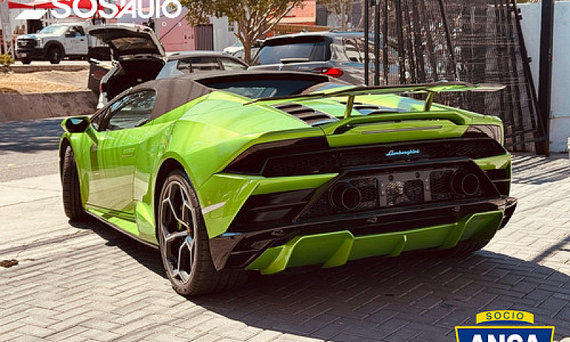 Lamborghini Huracán ...