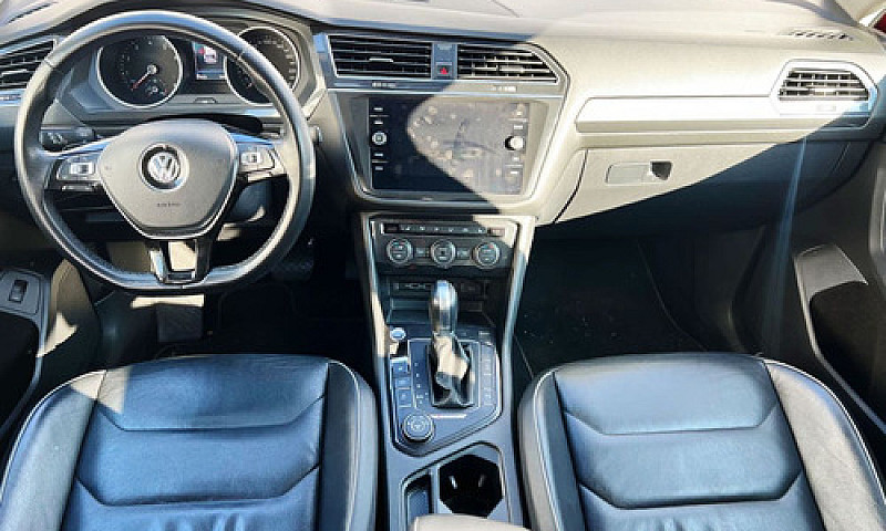 Volkswagen Tiguan 2....