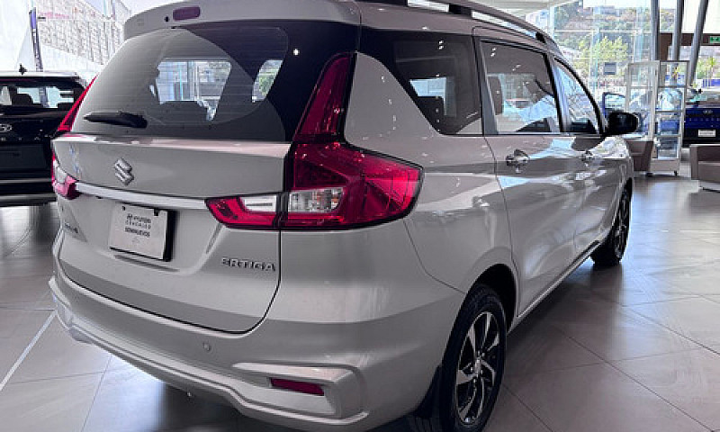 Suzuki Ertiga 2022...