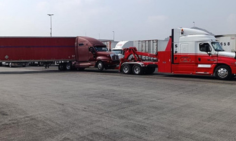 Grua Underlift 30 To...