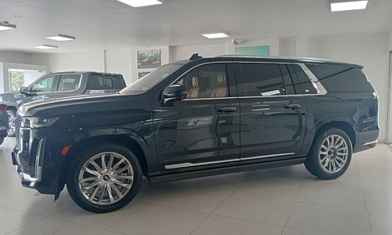 Cadillac Escalade 20...