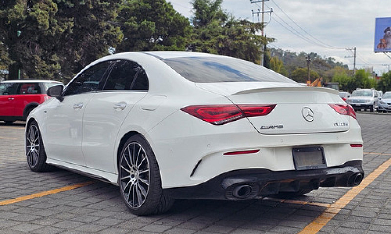 Mercedes Benz Cla 35...