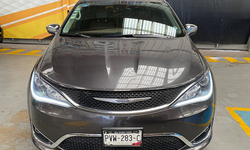 Chrysler Pacifica 20...