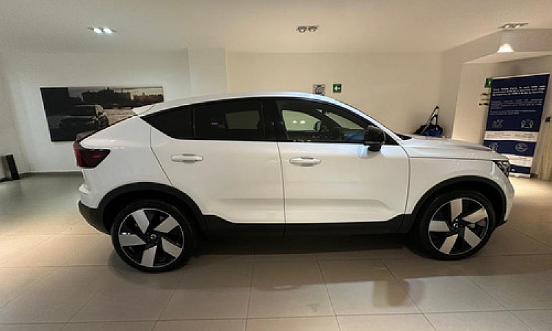 Volvo C40 5P Recharg...