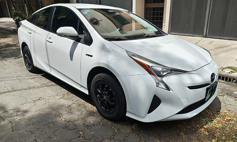 Toyota Prius 1.8 Bas...