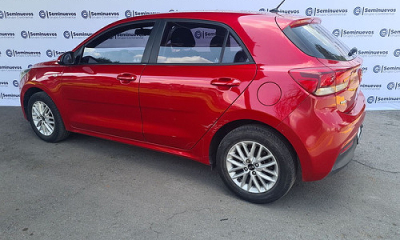 Kia Rio 2020...
