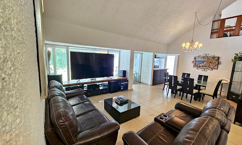 Casa En Venta En  Fr...