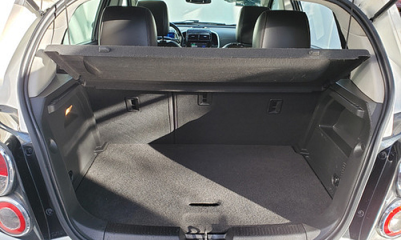 Chevrolet Sonic 1.4 ...