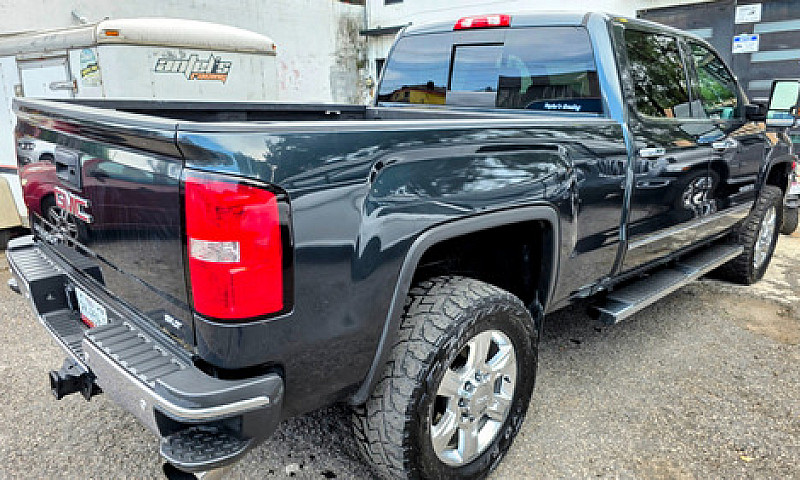 Gmc Sierra Diésel...