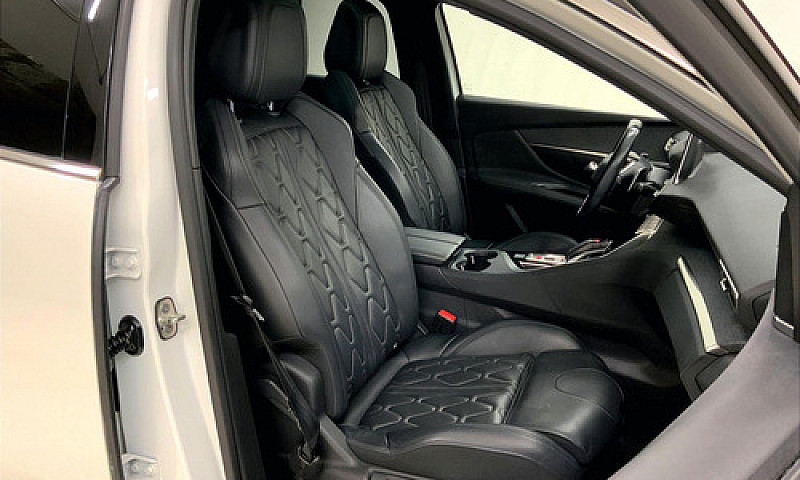 Peugeot 3008 2021...
