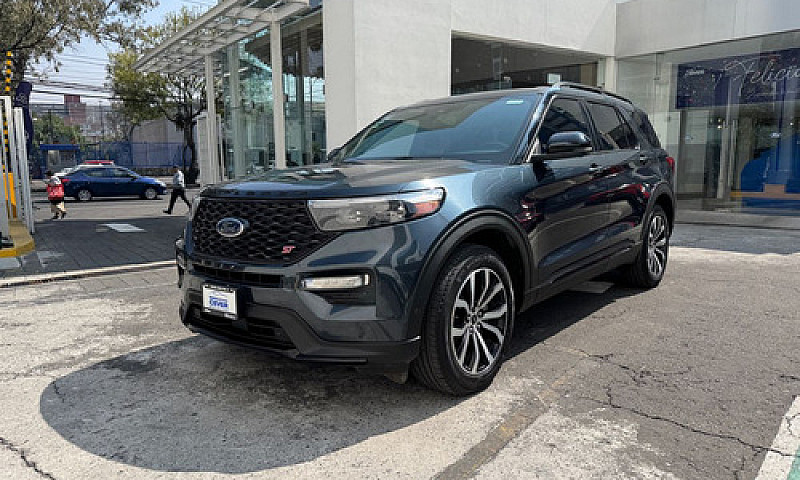 Ford Explorer 2022...