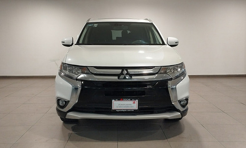Mitsubishi Outlander...