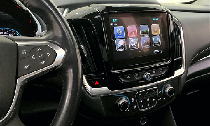 Chevrolet Traverse 2...