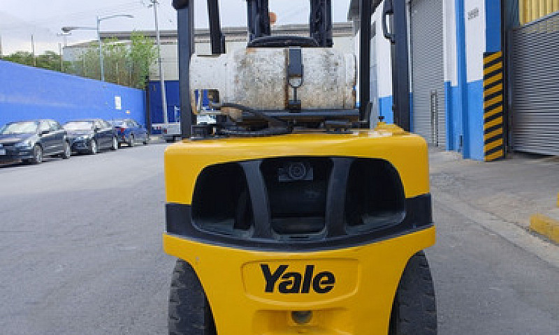 Montacargas Yale 3 T...