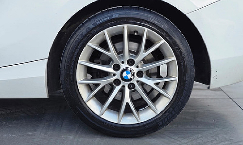 Bmw Serie 1 2017...