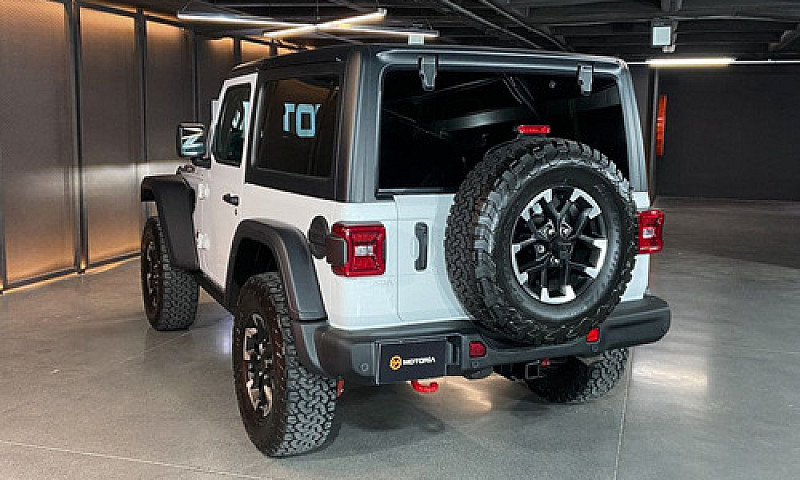 Jeep Wrangler 2024...