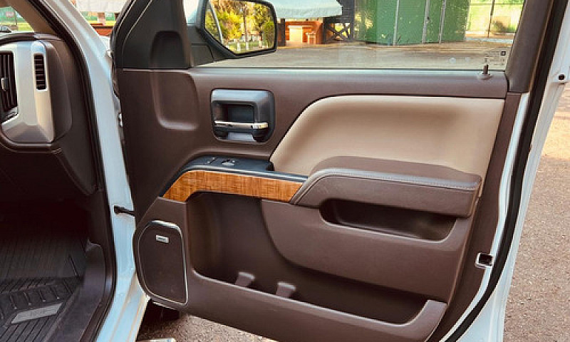 Gmc Sierra Slt 4X4...