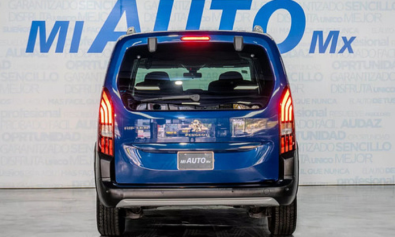 Peugeot Rifter 1.2 A...