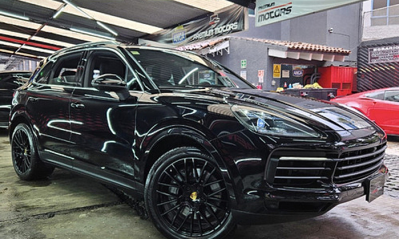 Porsche Cayenne 2019...