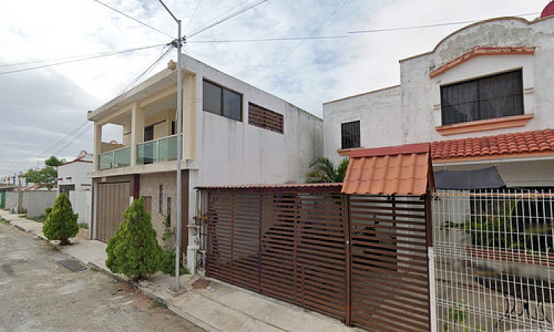 Casa En Venta C. 65E...