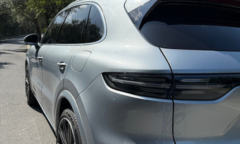 Porsche Cayenne Turb...