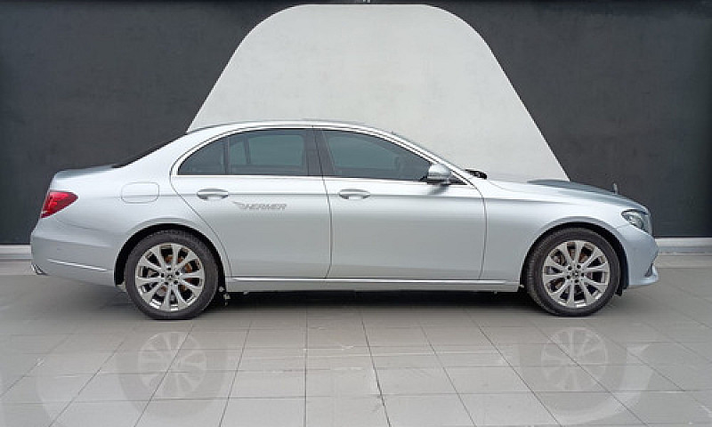 Mercedes-Benz Clase ...