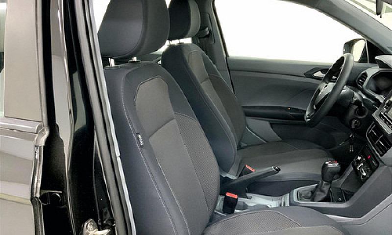 Volkswagen T-Cross 2...