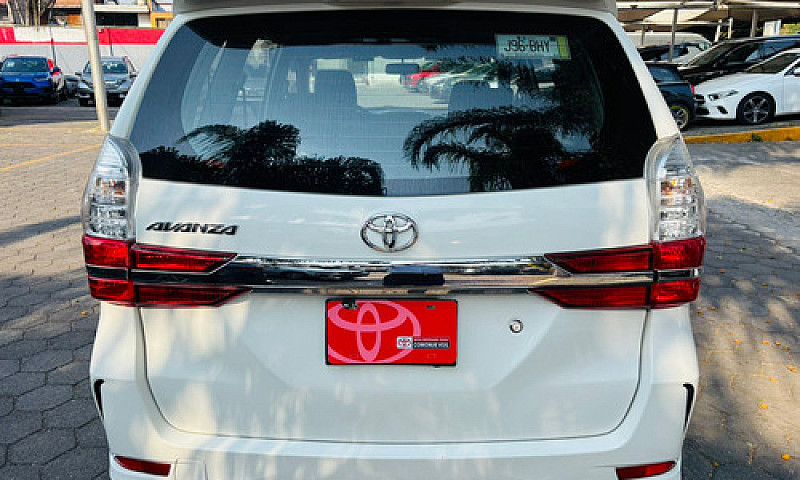 Toyota Avanza 2020...