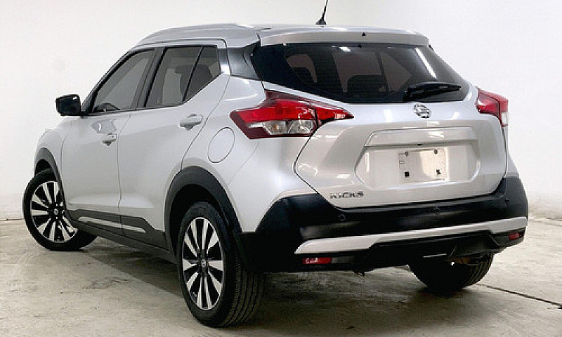 Nissan Kicks 2017...