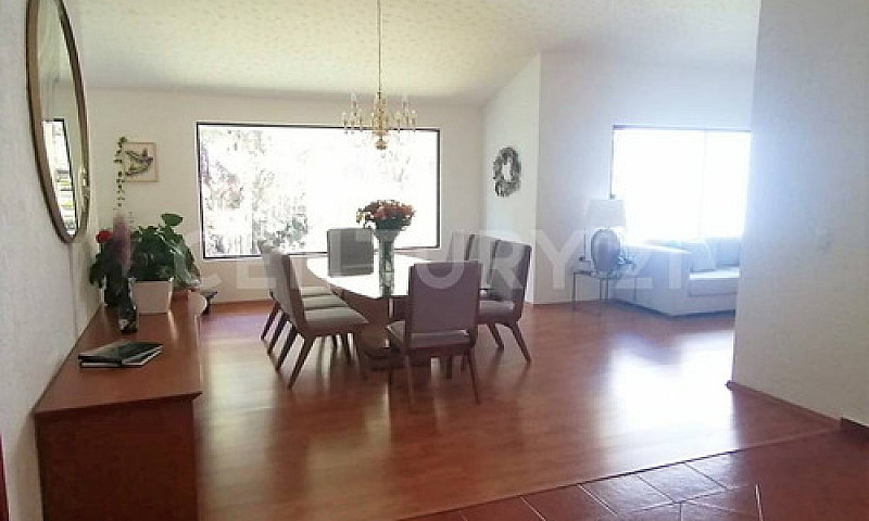 Casa En Venta En Lom...