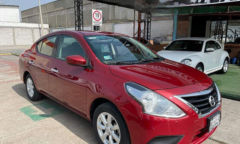 Nissan Versa 2019...