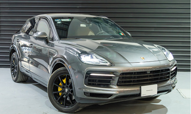 Porsche Cayenne 2023...