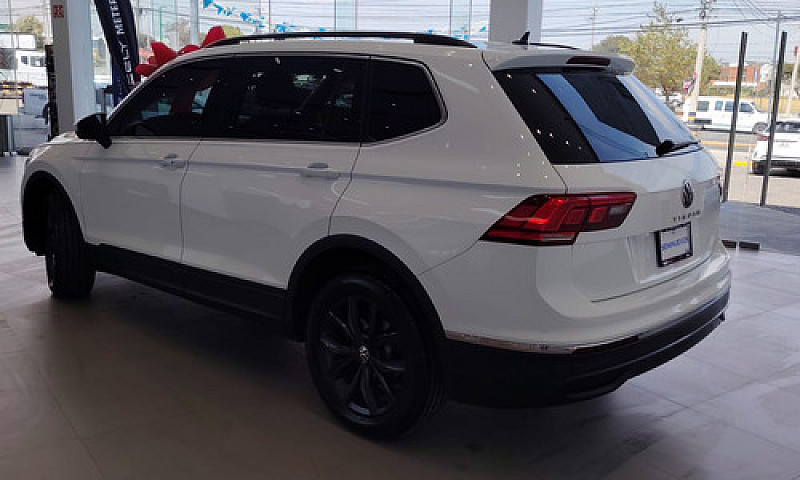 Volkswagen Tiguan 20...