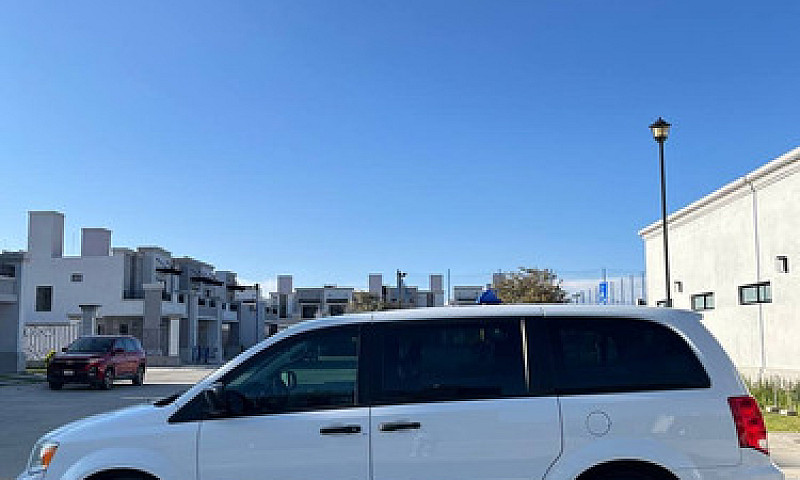 Dodge Grand Caravan ...