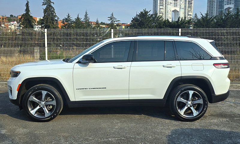 Jeep Grand Cherokee ...