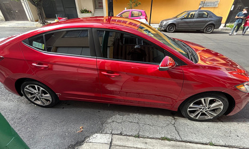 Hyundai Elantra 2.0 ...