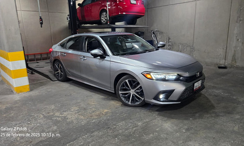 Honda Civic 1.5 Turb...