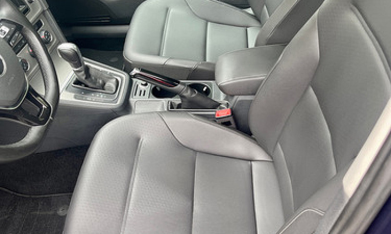 Volkswagen Golf 1.4 ...