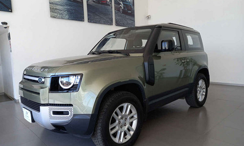 Land Rover Defender ...