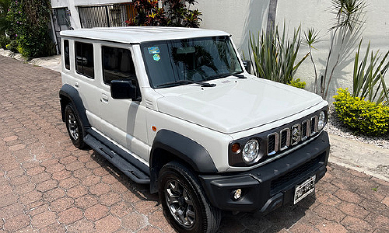 Suzuki Jimny 1.5 Glx...