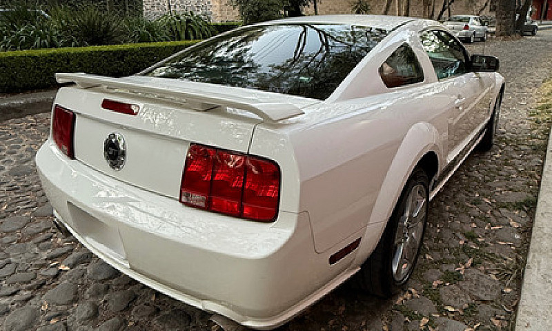 Ford Mustang 4.6 Gt ...