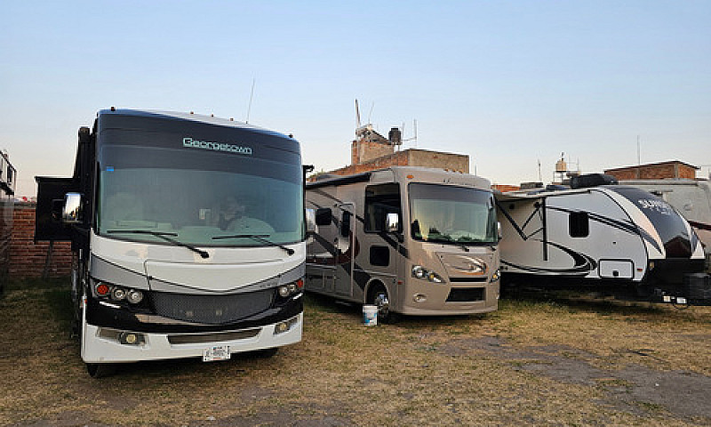 Motorhome Casa Rodan...