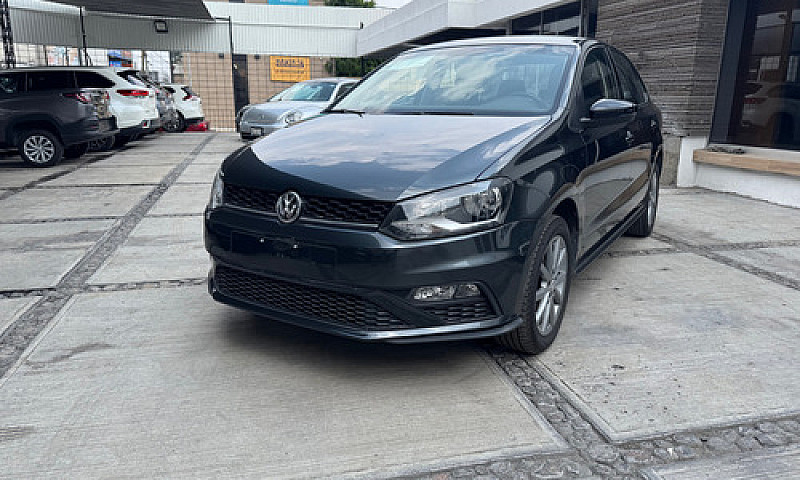 Volkswagen Vento 1.6...