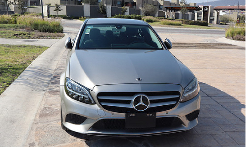 Mercedes-Benz Clase ...