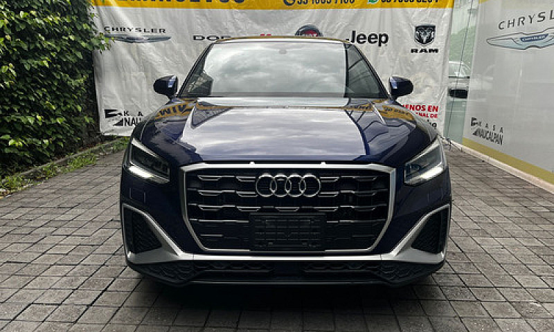 Audi Q2 2023...