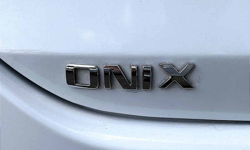 Chevrolet Onix 2021...