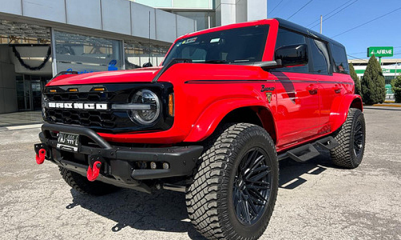 Ford  Bronco Suv  20...