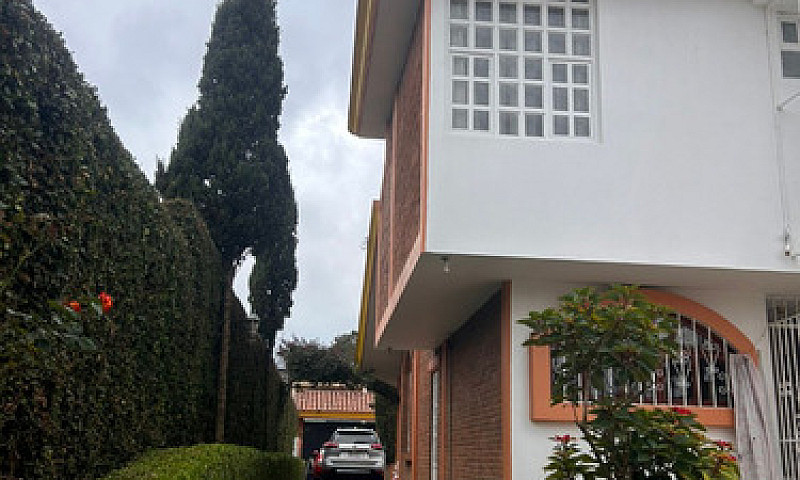 Linda Casa Estilo Ca...